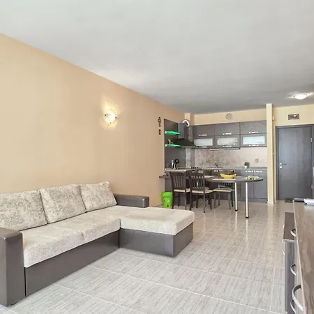 1-bedroom In A Quiet Area Sunny By Flat Mаnager *