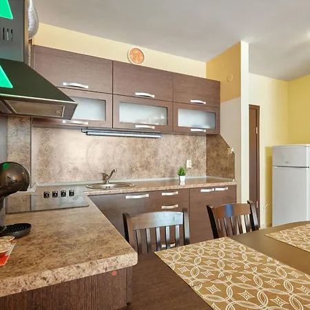アパート 1-bedroom In A Quiet Area Sunny By Flat Mаnager