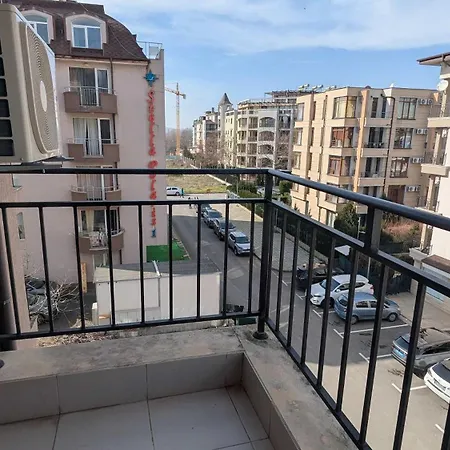 1-bedroom In A Quiet Area Sunny By Flat Mаnager アパート *